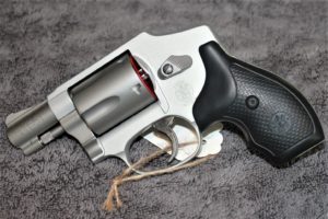 Smith & Wesson 642 Airweight 38 S&W Spl + P (2)